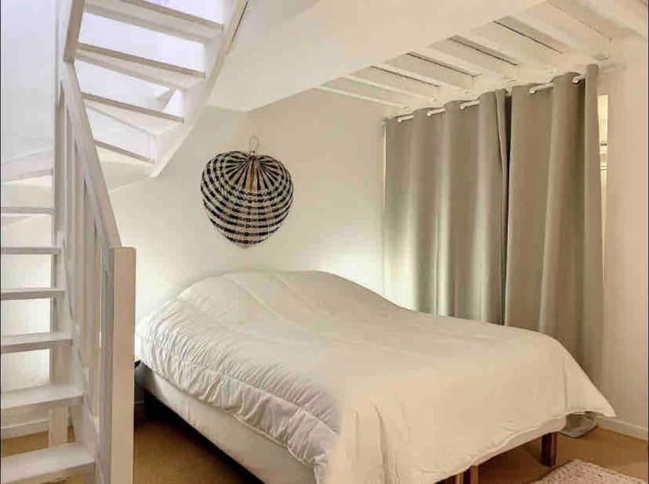 Loft/Jardin Et Parking : Le Petit Clos Bourdet Honfleur Exteriér fotografie